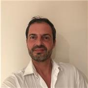 Professeur d'Italien littéraire, commercial et professionnel diplômé de la CCI Italienne de Marseille et Milano e d'Oxford Italia à Padova